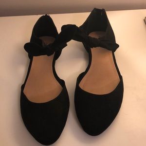 Size 12 torrid flats BNWOT